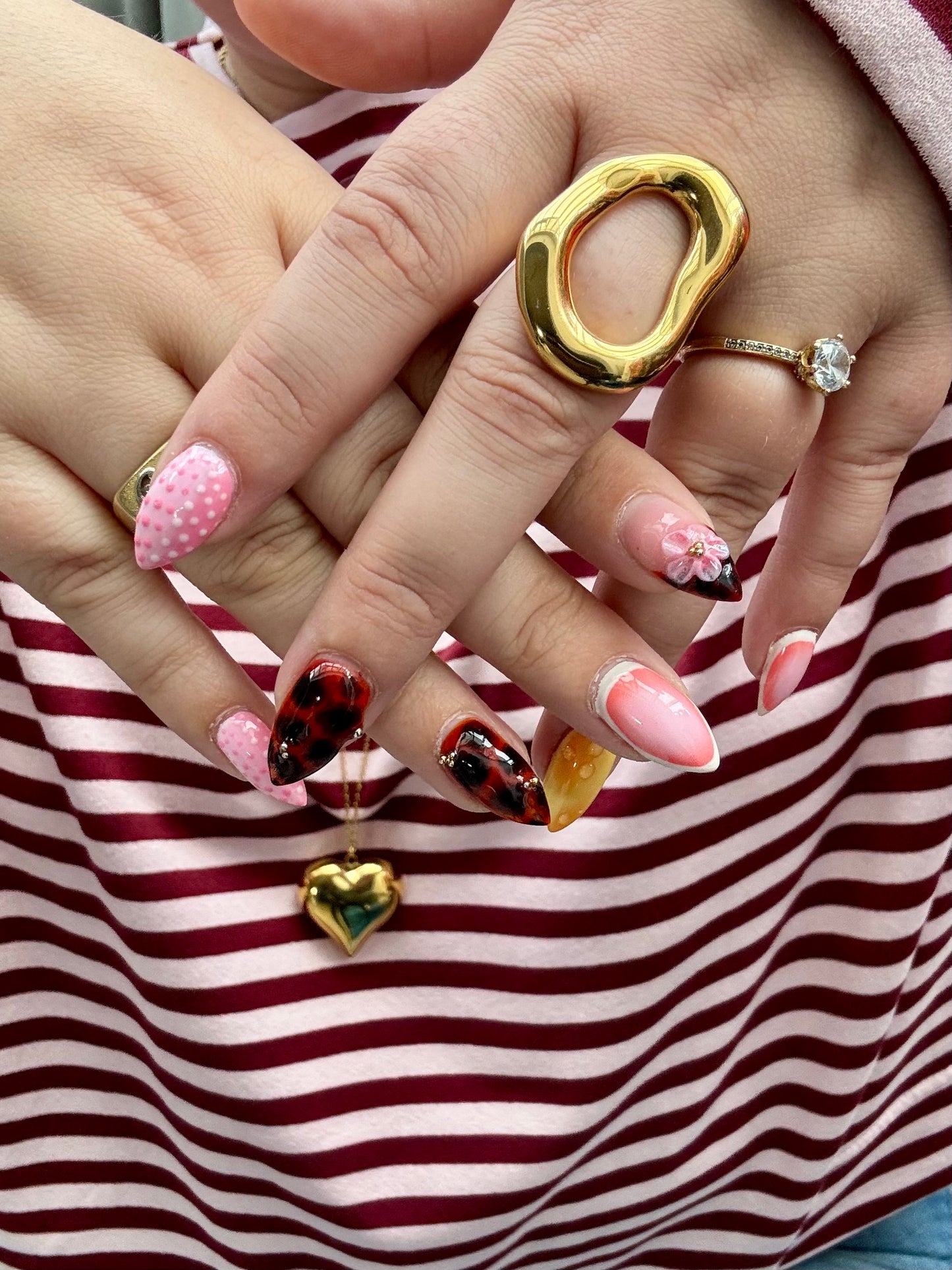 Oval Ring