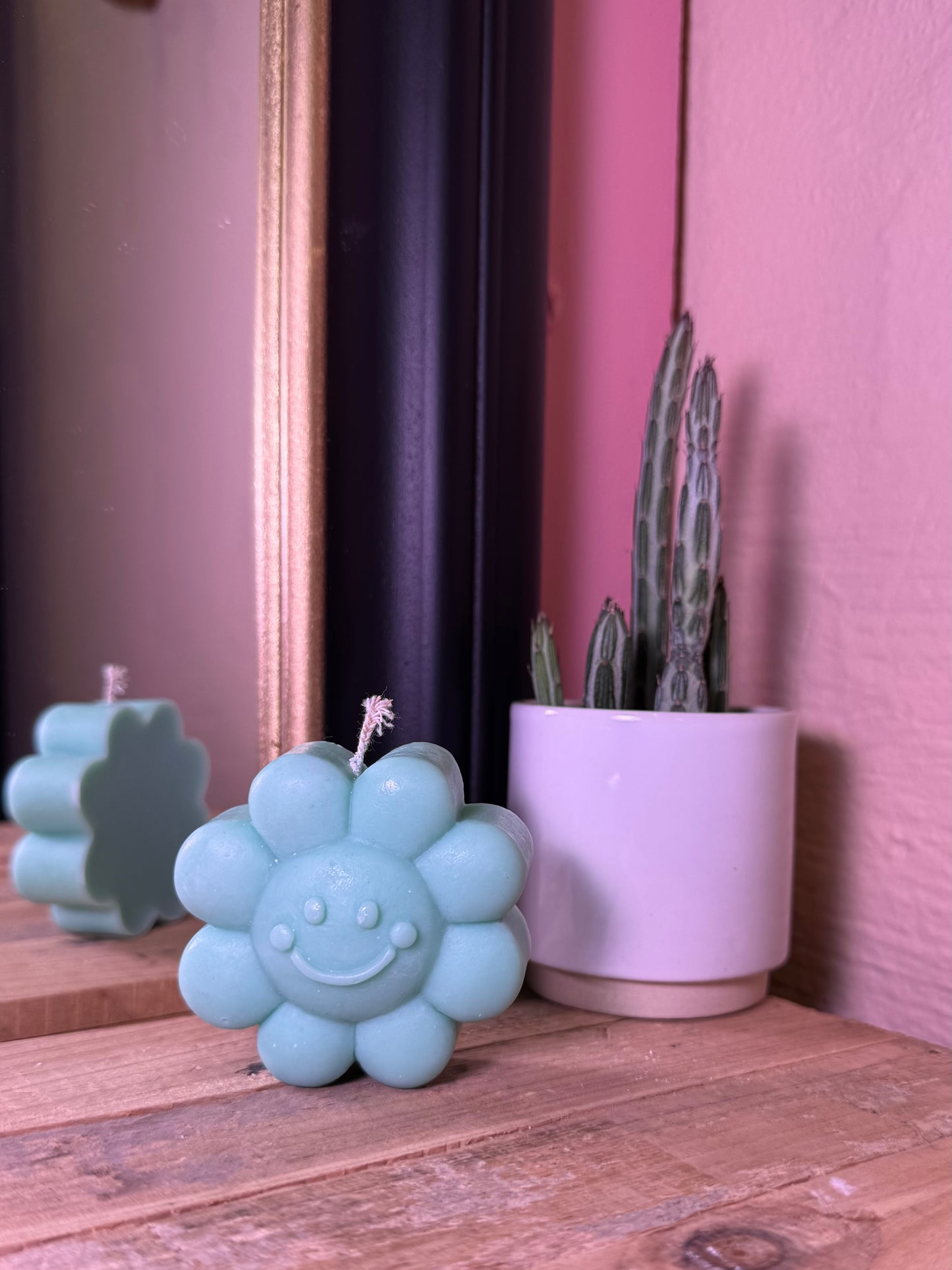 Flower Power Smiley kaars